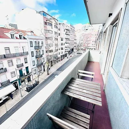The Redondo House - No 4e2 - Comfortable One-bedroom Lisbon
