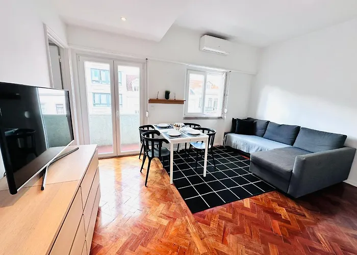 The Redondo House - No 4e2 - Comfortable One-bedroom * Lisboa